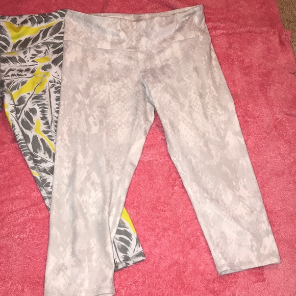 ALO 2 FOR 1 BELOW THE KNEE TIGHTS - Picture 2 of 4